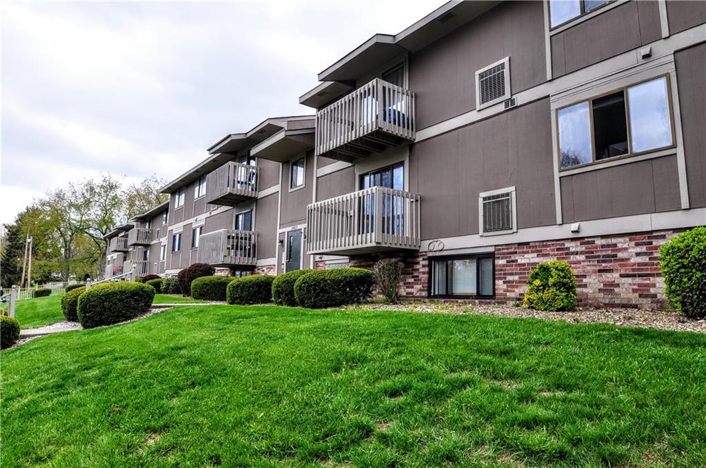 2457 Brook Ledge Road, Unit 33A Bridgeville, PA 15017 - Photo 24 of 25