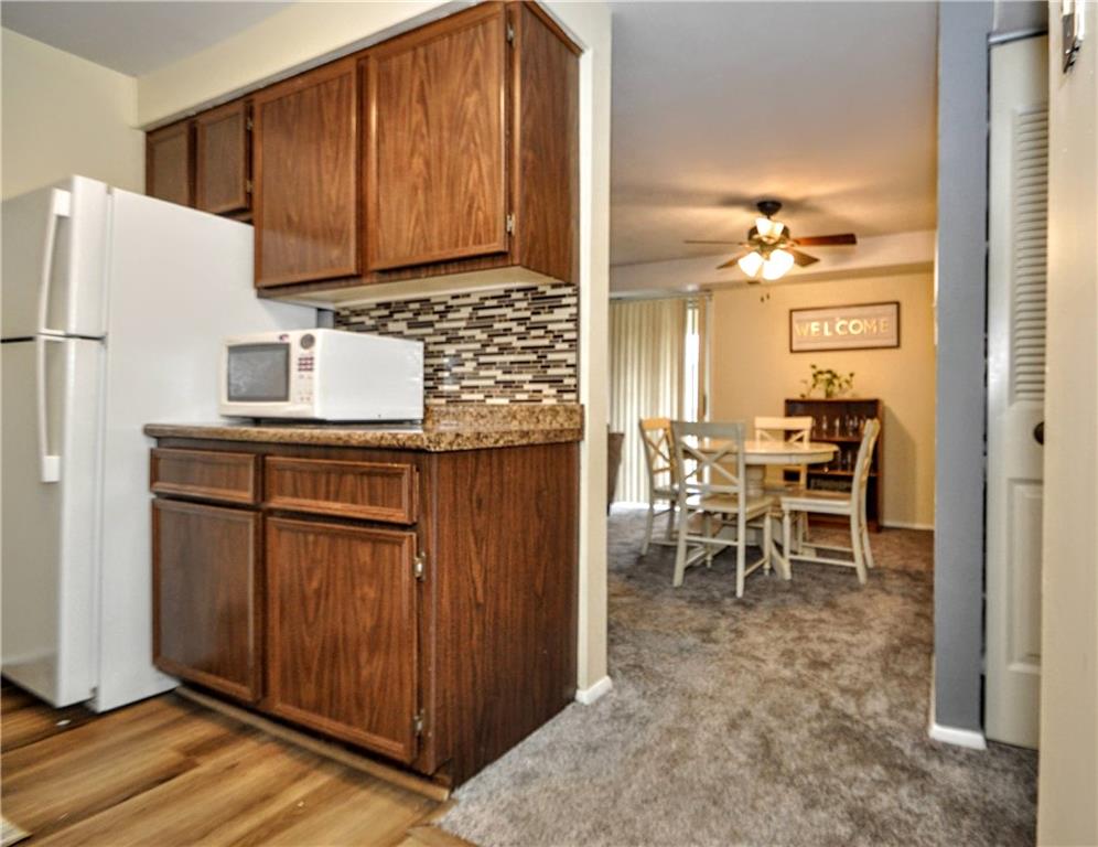 2457 Brook Ledge Road, Unit 33A Bridgeville, PA 15017 - Photo 10 of 25