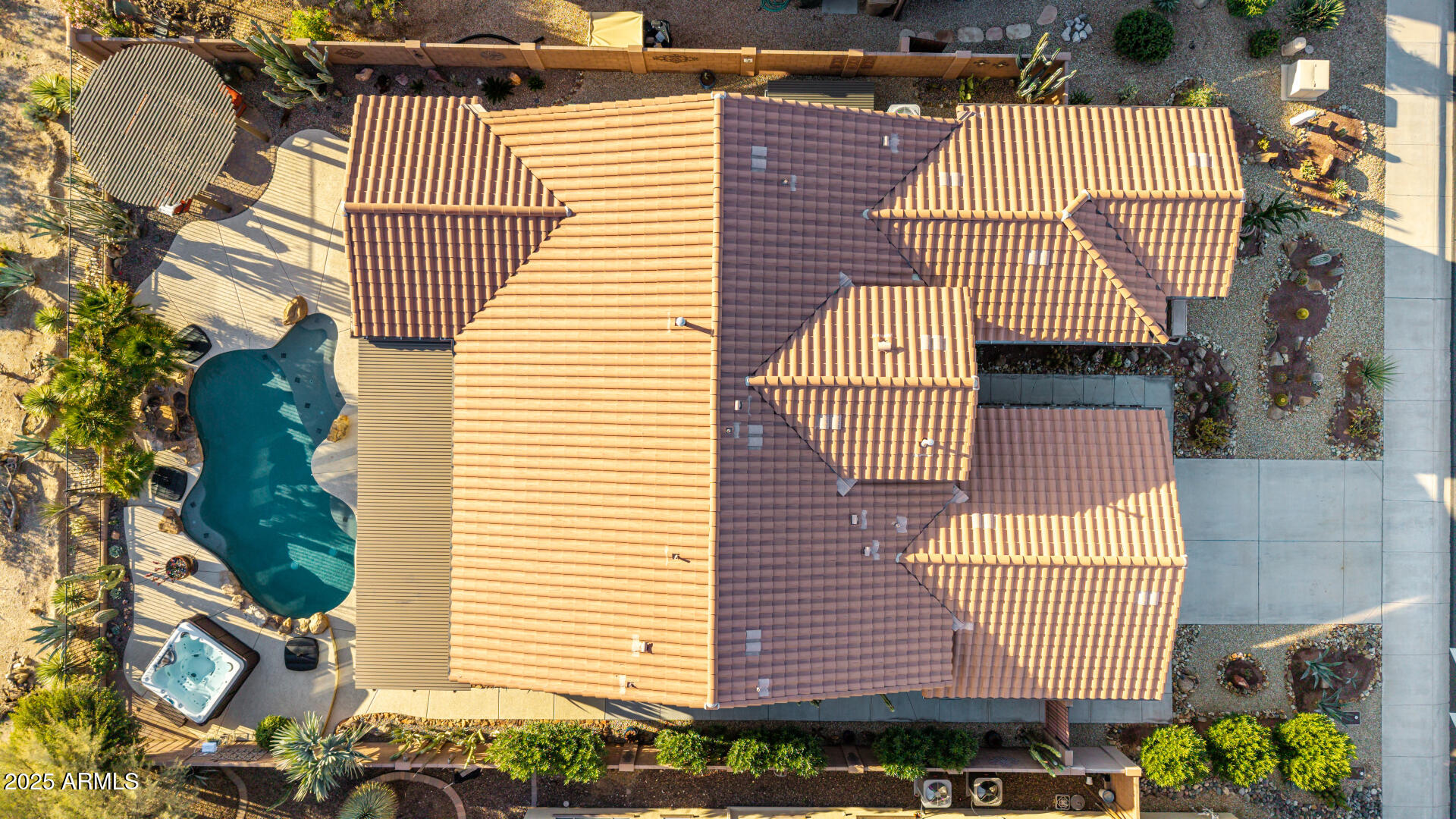 17869 West Verdin Road Goodyear, AZ 85338 - Photo 6 of 87 Overview