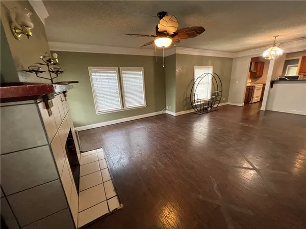 $165,000 | 1820 Live Oak Avenue, Waco, TX 76708