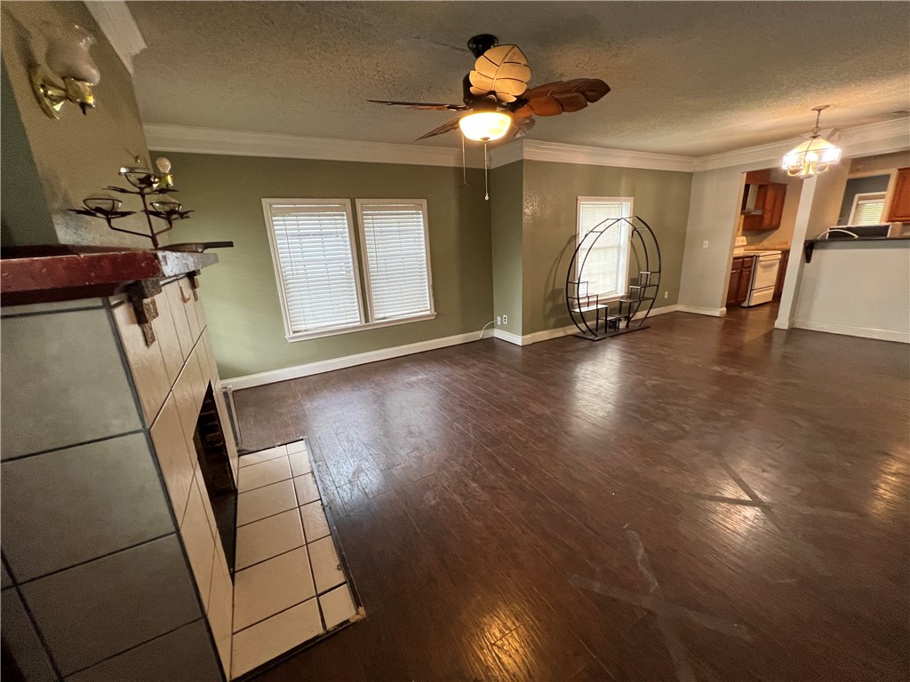 1820 Live Oak Avenue Waco, TX 76708 - Photo 11 of 47