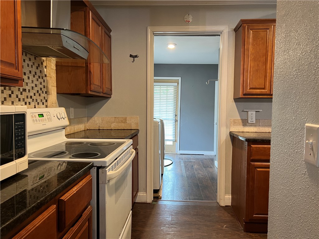 1820 Live Oak Avenue Waco, TX 76708 - Photo 18 of 47