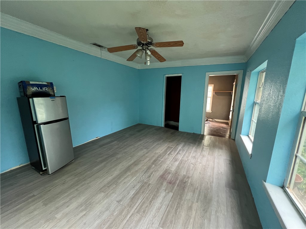 1820 Live Oak Avenue Waco, TX 76708 - Photo 27 of 47