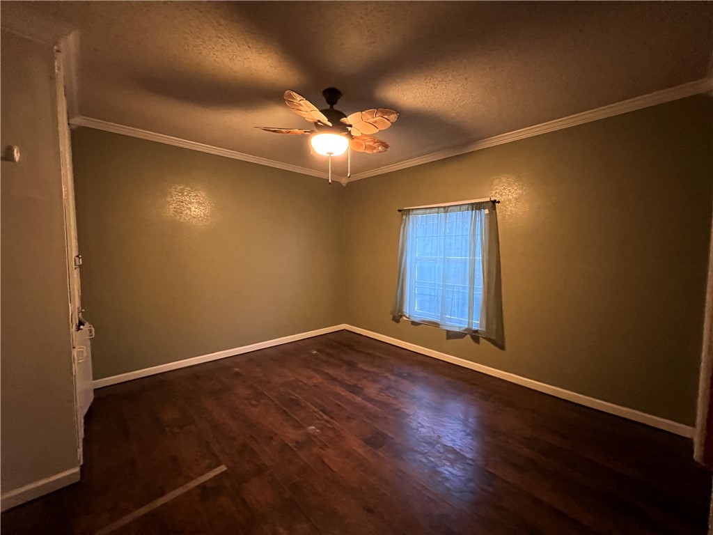 1820 Live Oak Avenue Waco, TX 76708 - Photo 28 of 47