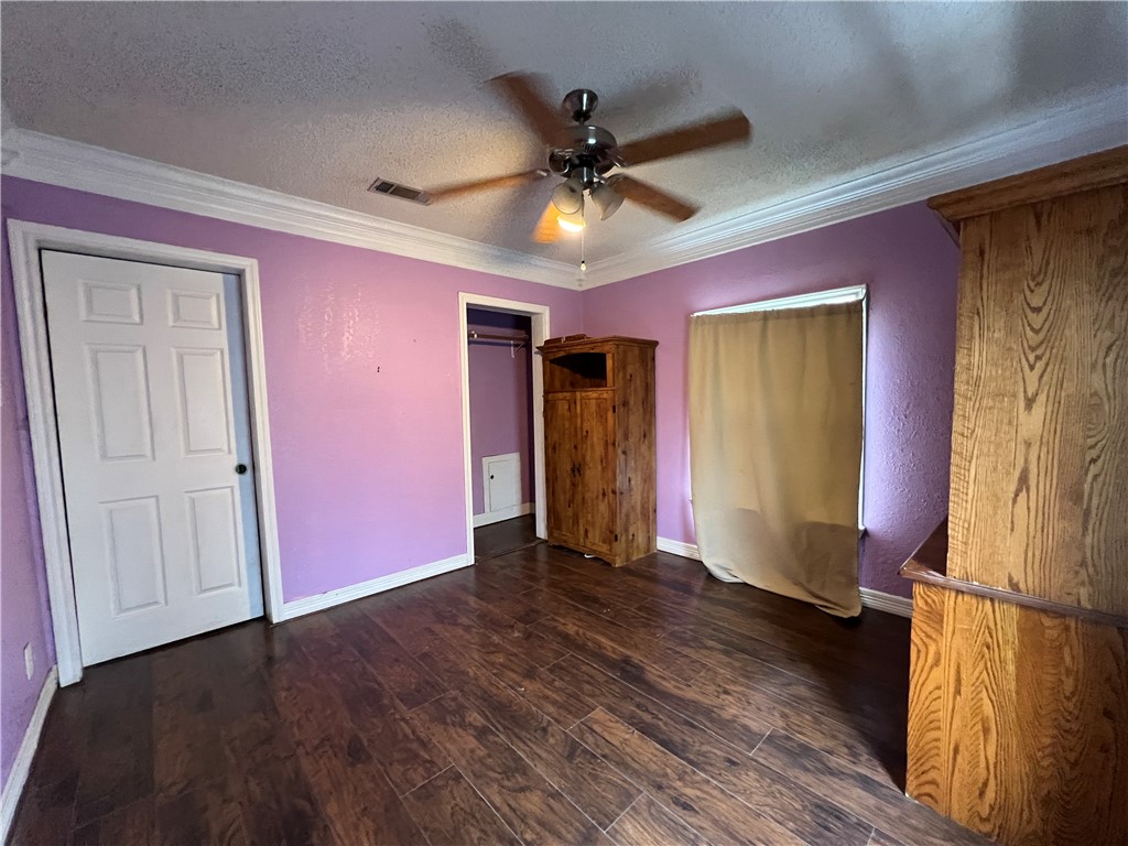 1820 Live Oak Avenue Waco, TX 76708 - Photo 32 of 47