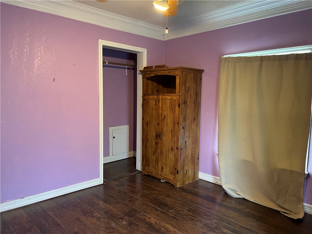 1820 Live Oak Avenue Waco, TX 76708 - Photo 33 of 47