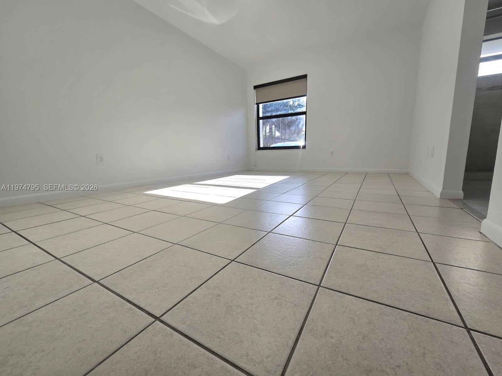 15081 Southwest 127th Court Miami, FL 33186 - Photo 8 of 20