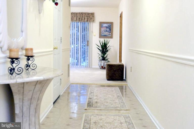 6309 Wind Rider Way Columbia, MD 21045 - Photo 2 of 23 Foyer