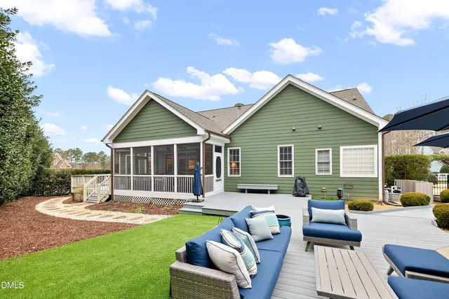 $1,052,000 | 7243 Capulin Crest Drive, Apex, NC 27539