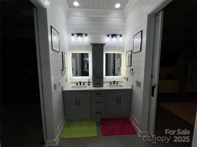 $1,850,000 | 1550 South Main Street, Mount Pleasant, NC 28124