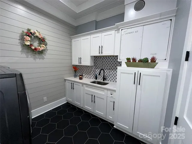 $1,850,000 | 1550 South Main Street, Mount Pleasant, NC 28124