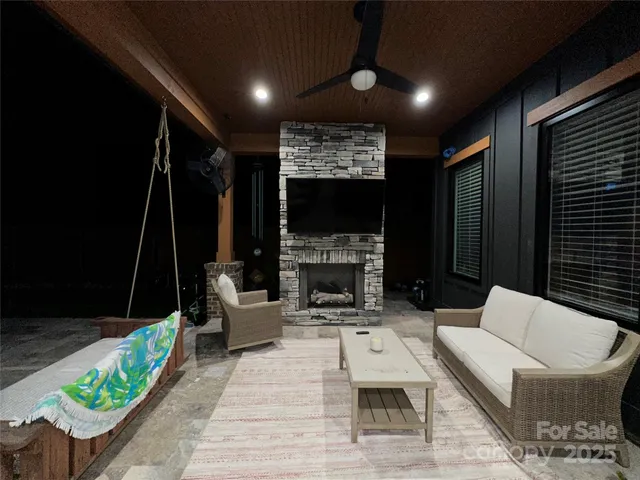 $1,850,000 | 1550 South Main Street, Mount Pleasant, NC 28124