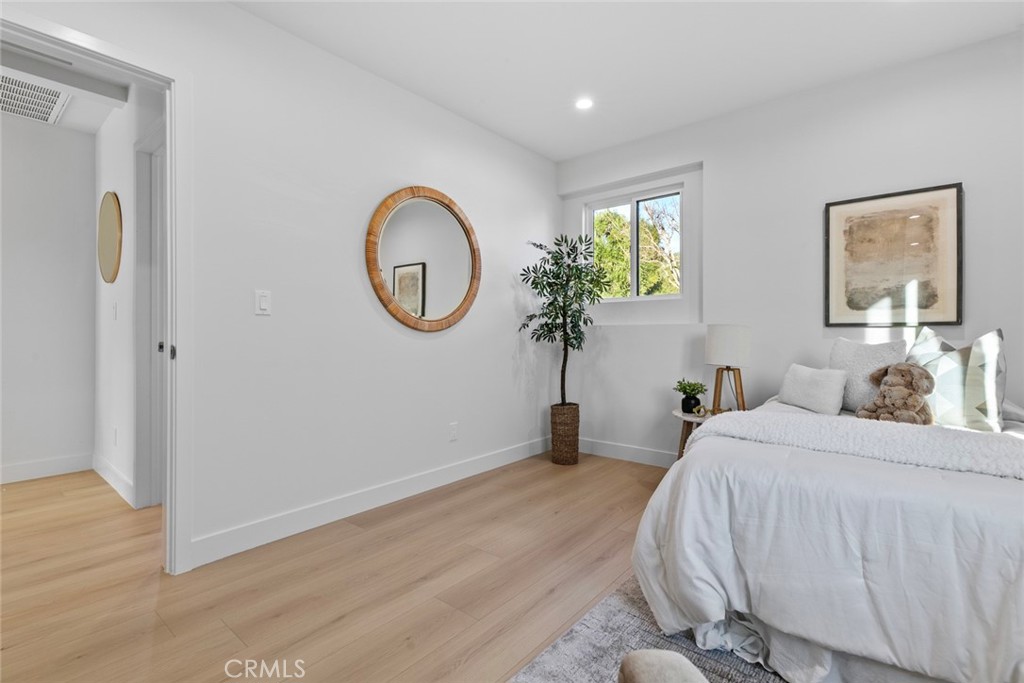 3141 North Frederic Street Burbank, CA 91504 - Photo 33 of 47