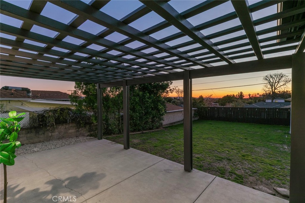 3141 North Frederic Street Burbank, CA 91504 - Photo 37 of 47