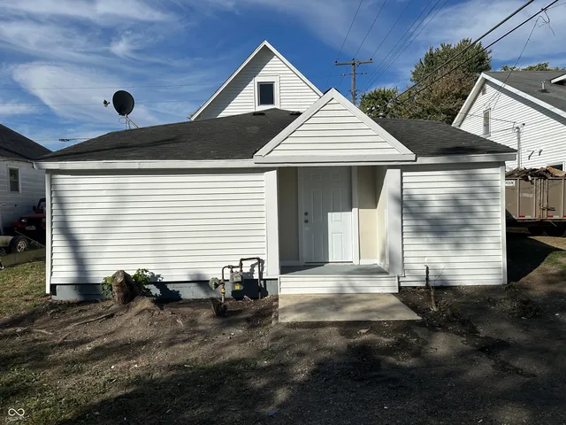 $109,900 | 413 South Cherry Street, Hartford City, IN 47348