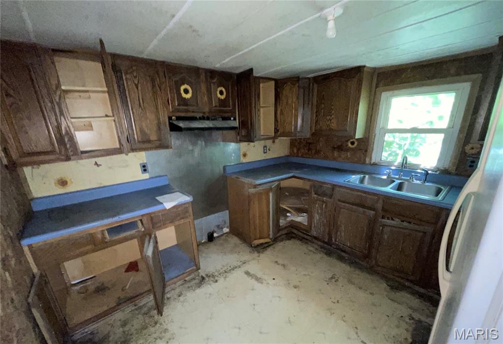 407 Madison Street Kane, IL 62054 - Photo 11 of 16