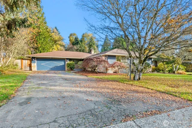 $4,500 | 10338 44th Avenue Northeast, Seattle, WA 98125