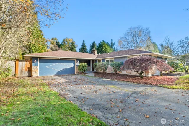 $4,500 | 10338 44th Avenue Northeast, Seattle, WA 98125