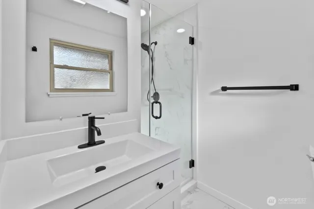 $4,500 | 10338 44th Avenue Northeast, Seattle, WA 98125