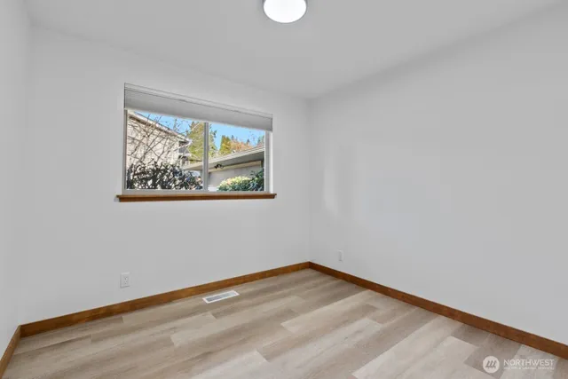 $4,500 | 10338 44th Avenue Northeast, Seattle, WA 98125