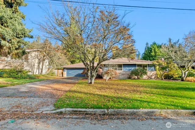 $4,500 | 10338 44th Avenue Northeast, Seattle, WA 98125