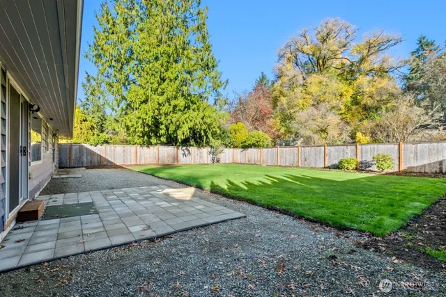 $4,500 | 10338 44th Avenue Northeast, Seattle, WA 98125