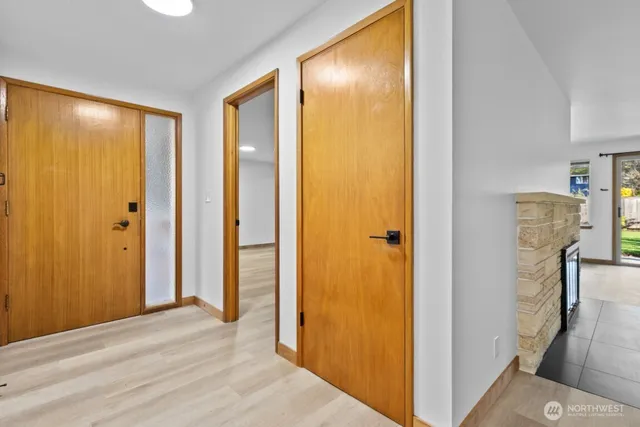 $4,500 | 10338 44th Avenue Northeast, Seattle, WA 98125