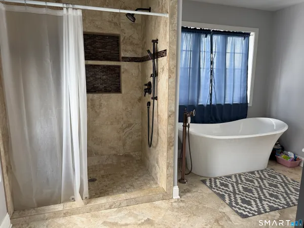 $825,000 | 4 Hard Hill Road South, Bethlehem, CT 06751