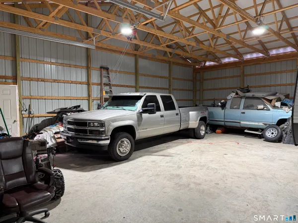 $825,000 | 4 Hard Hill Road South, Bethlehem, CT 06751