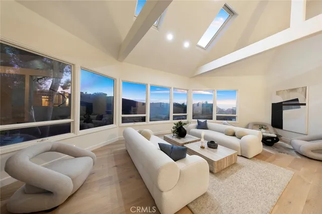 $3,950,000 | 33792 Kinkerry Lane, San Juan Capistrano, CA 92675