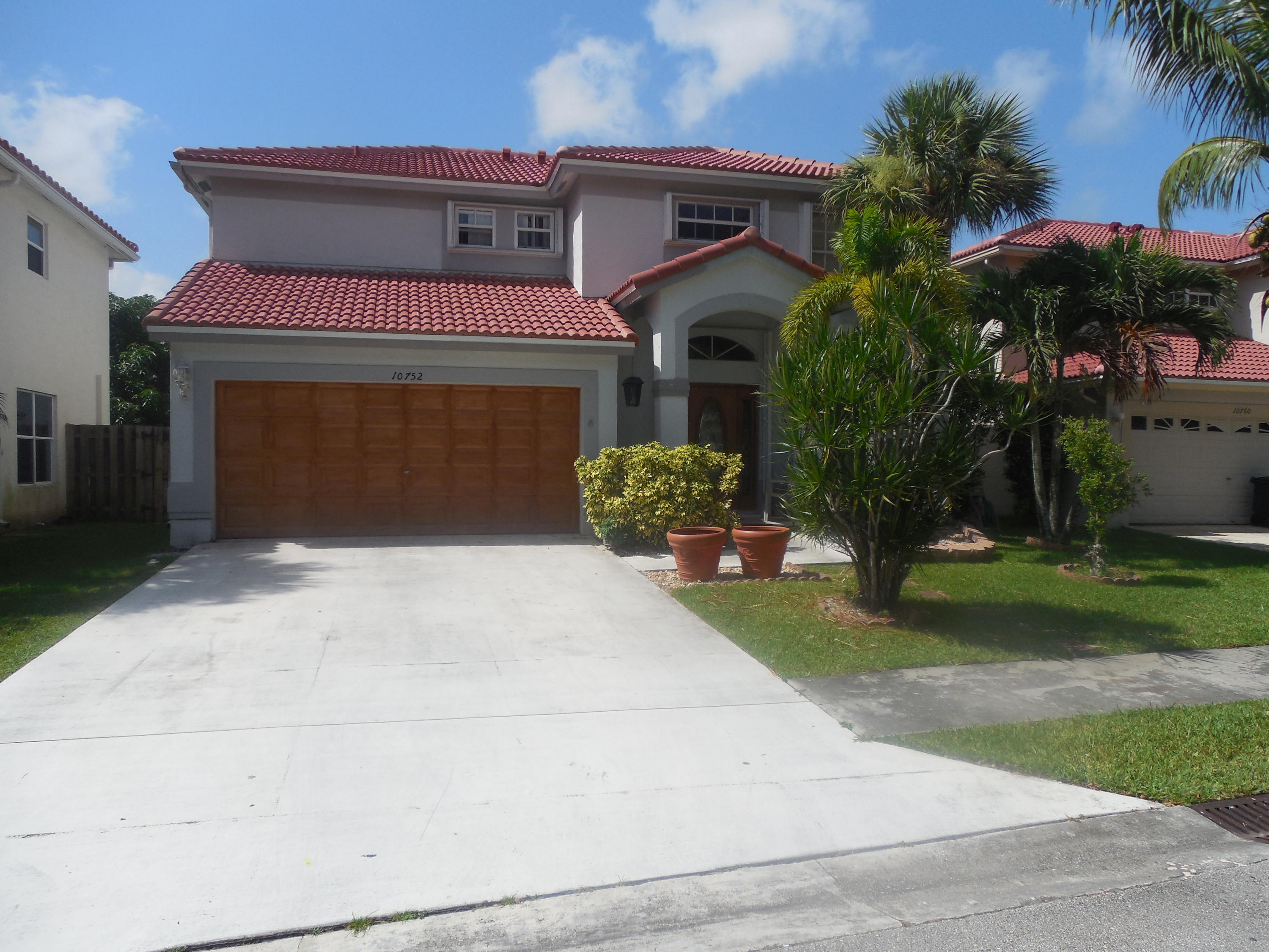 10752 Lake Oak Way Boca Raton, FL 33498 - Photo 1 of 15 aaaalake oak way 091
