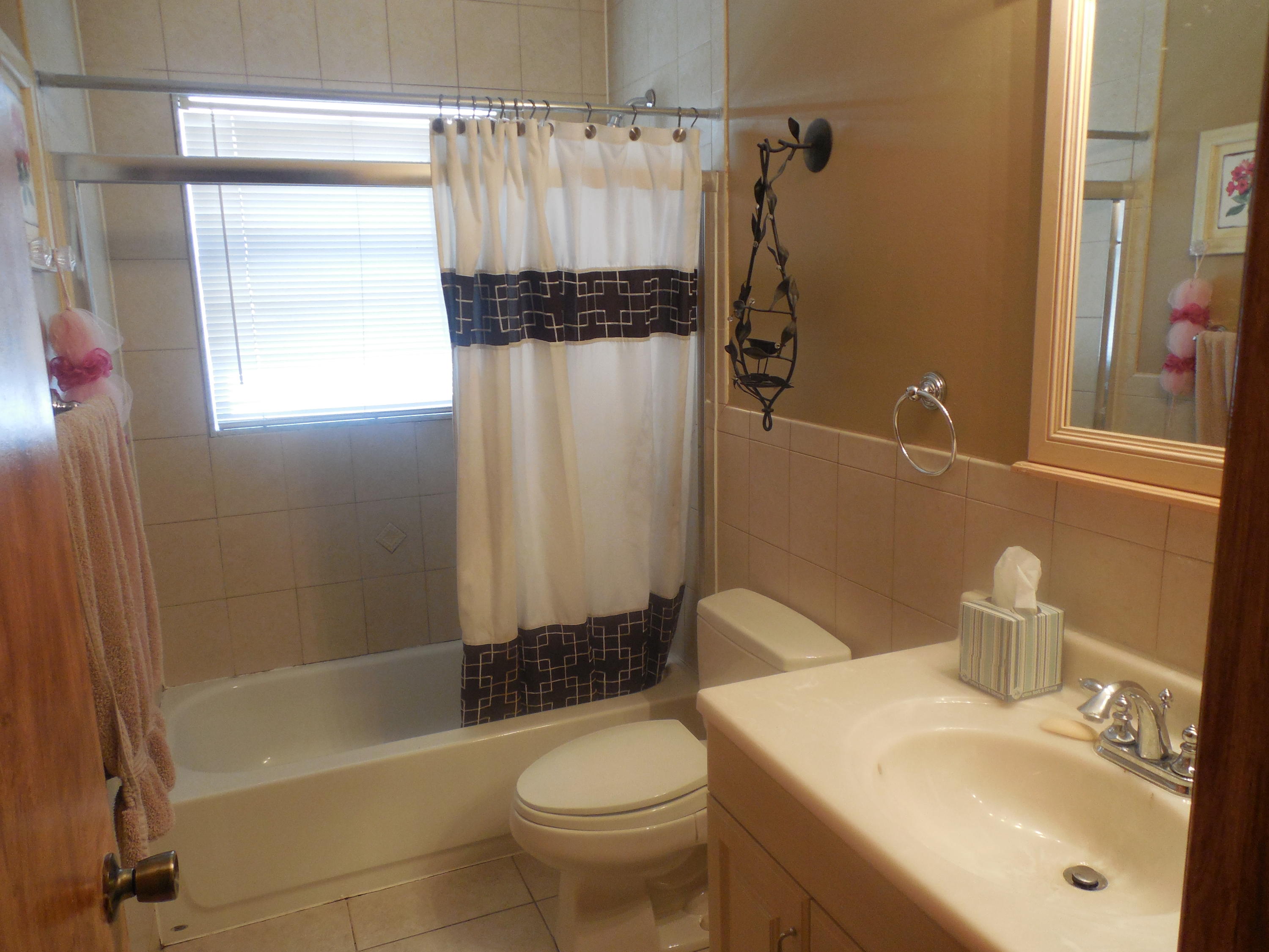 10752 Lake Oak Way Boca Raton, FL 33498 - Photo 13 of 15 aaaalake oak way 082