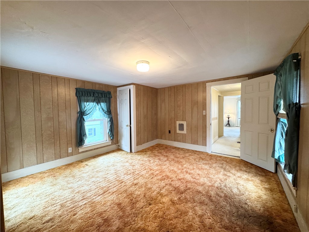 126 North Fulton Street Auburn, NY 13021 - Photo 23 of 38