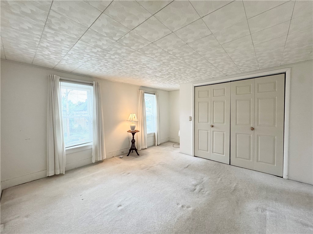 126 North Fulton Street Auburn, NY 13021 - Photo 30 of 38