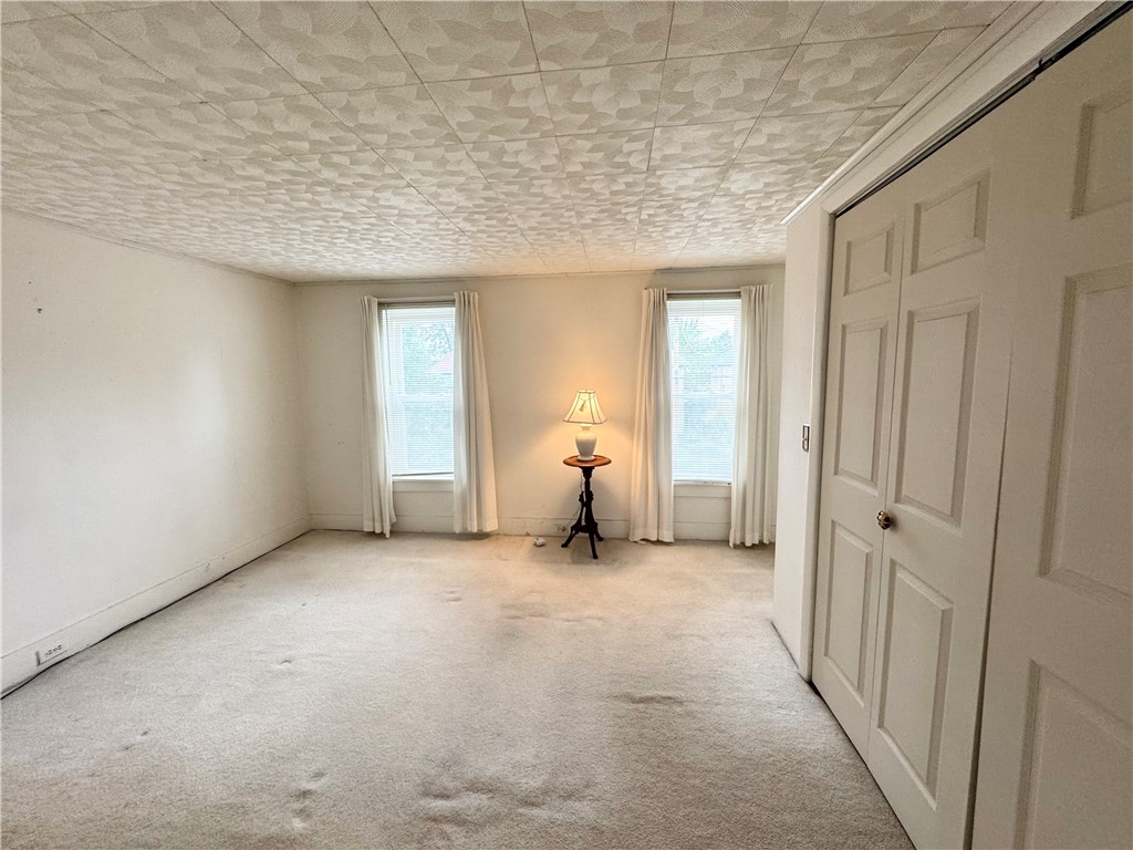 126 North Fulton Street Auburn, NY 13021 - Photo 32 of 38