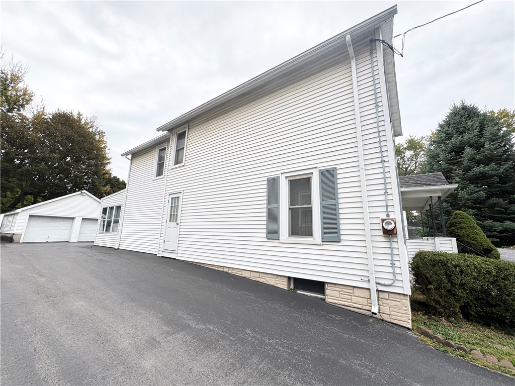 126 North Fulton Street Auburn, NY 13021 - Photo 36 of 38