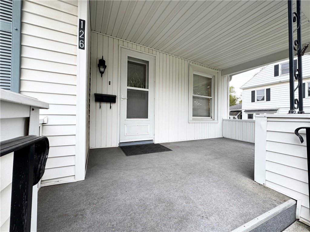 126 North Fulton Street Auburn, NY 13021 - Photo 4 of 38