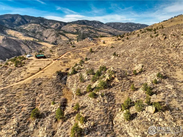 a view of a building