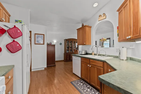 $647,000 | 619 Knight Avenue, Neenah, WI 54956