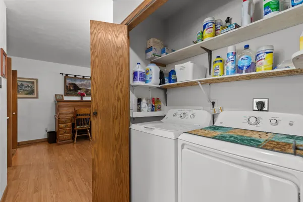 $647,000 | 619 Knight Avenue, Neenah, WI 54956
