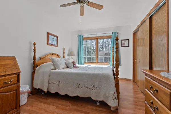 $647,000 | 619 Knight Avenue, Neenah, WI 54956