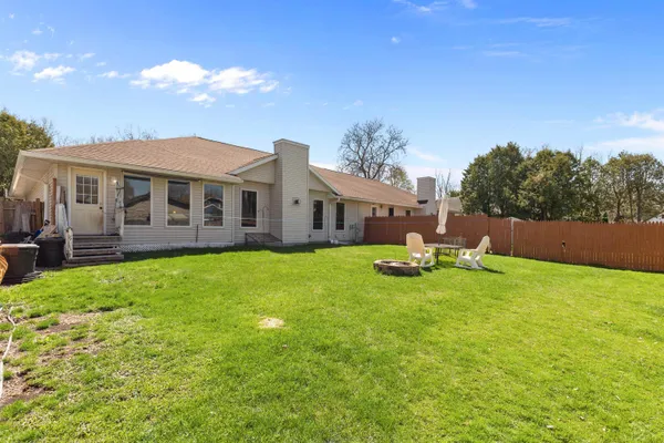 $647,000 | 619 Knight Avenue, Neenah, WI 54956