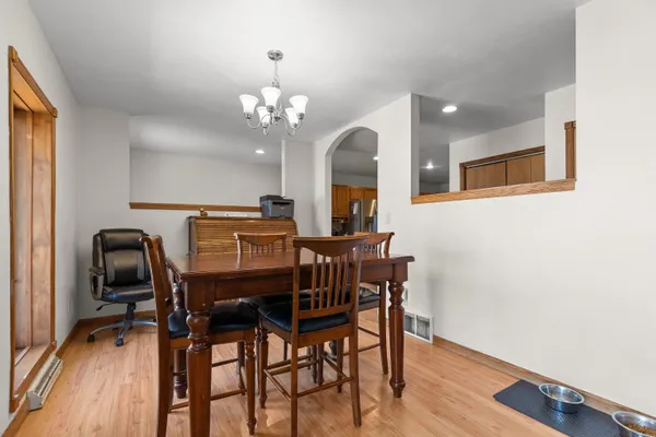 $647,000 | 619 Knight Avenue, Neenah, WI 54956