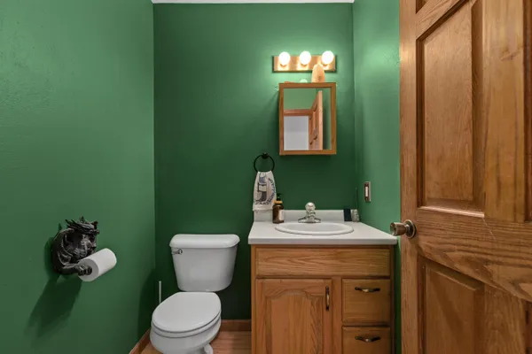 $647,000 | 619 Knight Avenue, Neenah, WI 54956