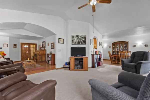 $647,000 | 619 Knight Avenue, Neenah, WI 54956