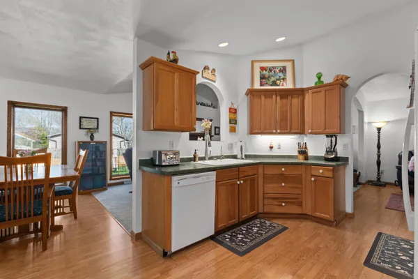 $647,000 | 619 Knight Avenue, Neenah, WI 54956