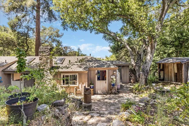$749,000 | 134 El Hermorro Carmel Valley, Carmel Valley, CA 93924