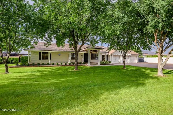 $1,595,000 | 2520 East Winchester Road, Gilbert, AZ 85297