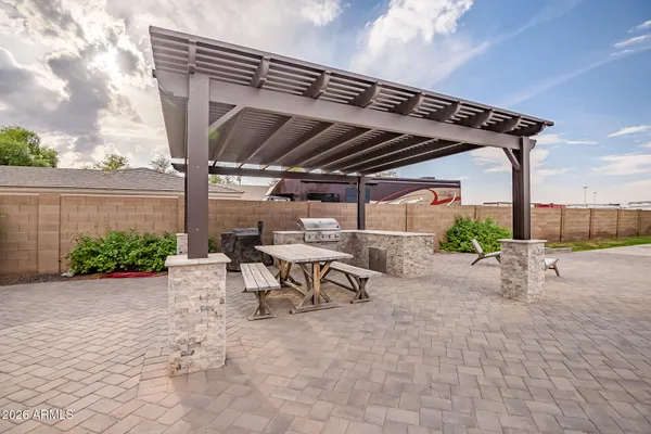 $1,595,000 | 2520 East Winchester Road, Gilbert, AZ 85297