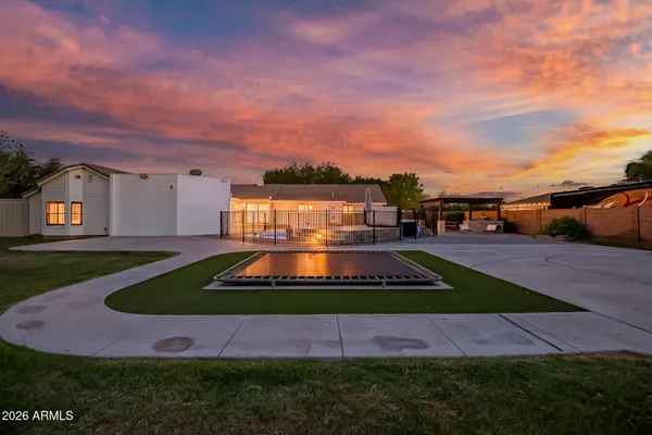 $1,595,000 | 2520 East Winchester Road, Gilbert, AZ 85297